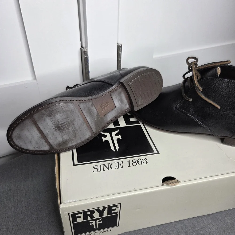Frye NWT Chukka Men's Black Leather Ankle Boots Size 9.5 US